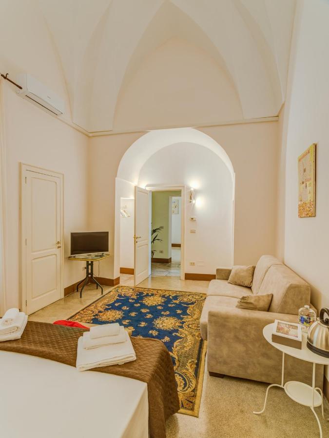 Bed and Breakfast Dimora San Leucio Lecce Exterior foto