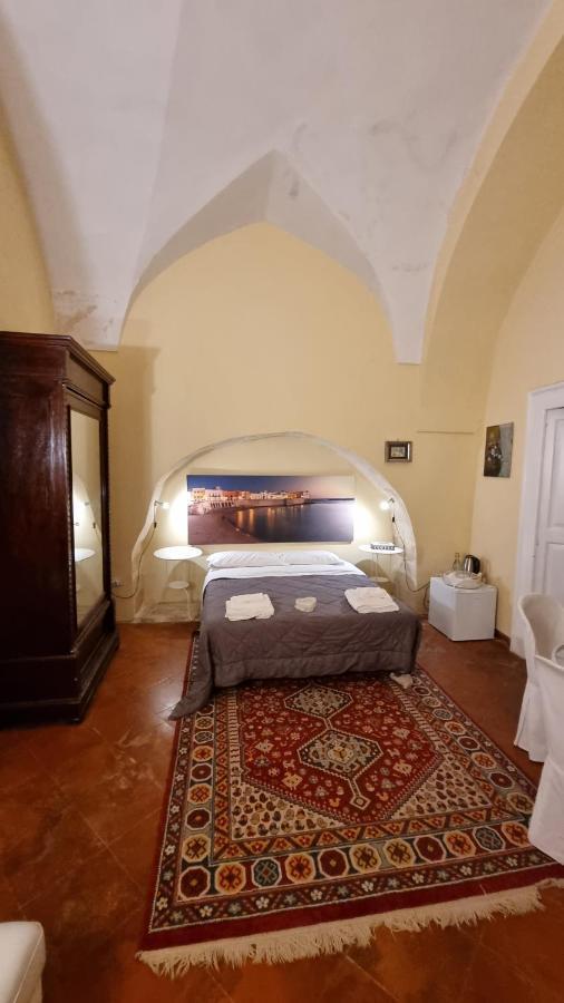 Bed and Breakfast Dimora San Leucio Lecce Exterior foto